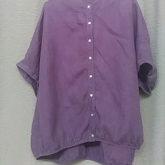 Women's Purple short sleeve loose fitting Top - Picture 3 of 3